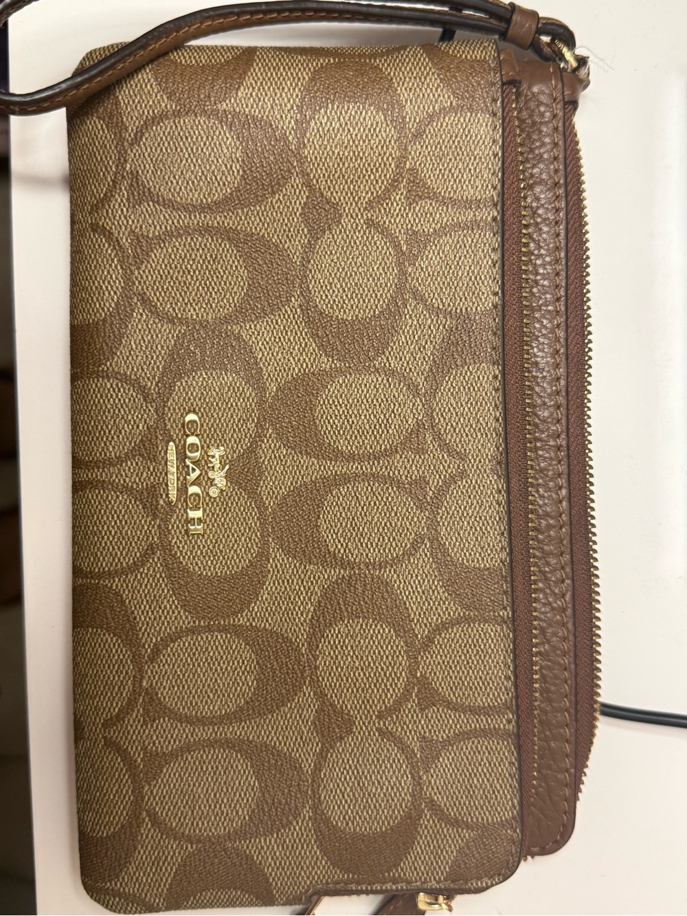 COACH Brown Signature Canvas Wristlet 🤎